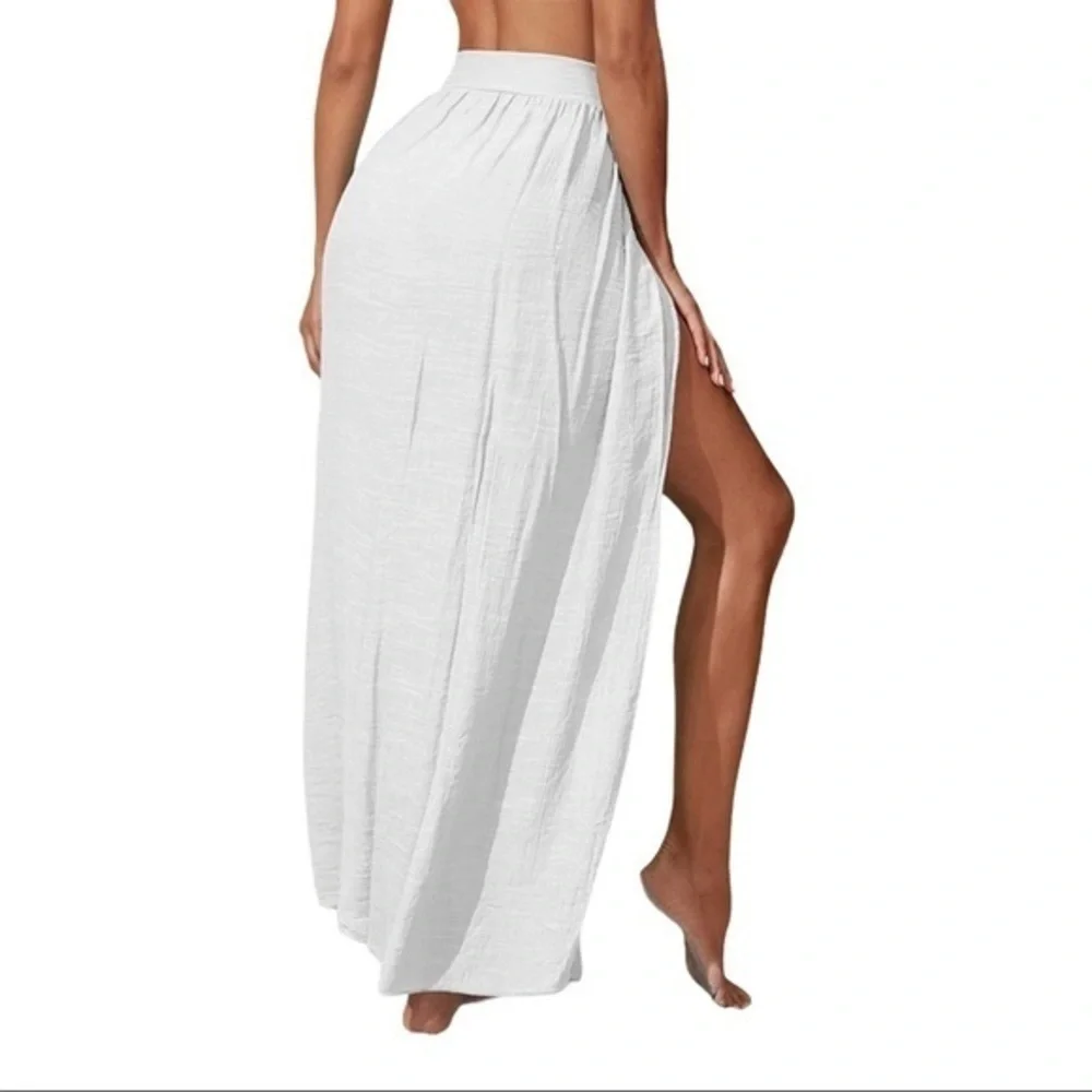 White Beach Swimsuit Cover Size M